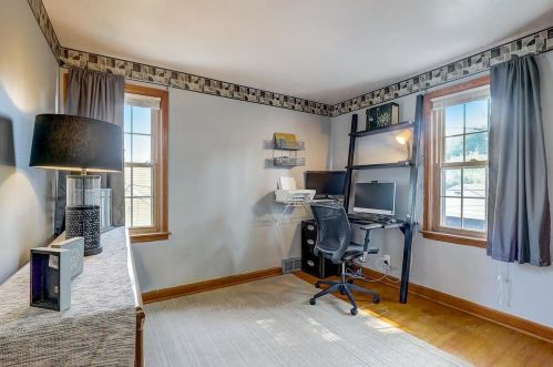 1226 104, Milwaukee WI 53214-3928 exterior