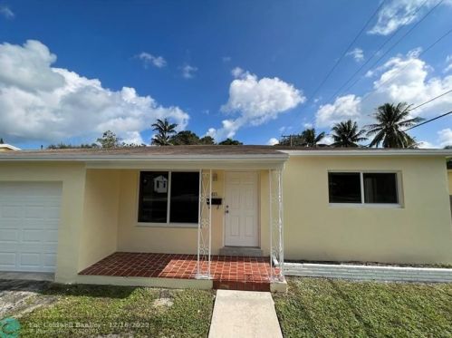 815 28th Ave, Hollywood, FL 33020-4703