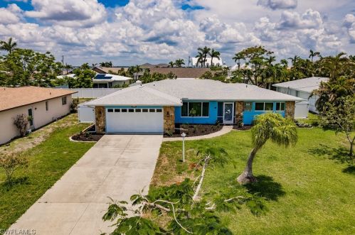 3311 22nd Ave, Cape Coral FL  33904-4422 exterior