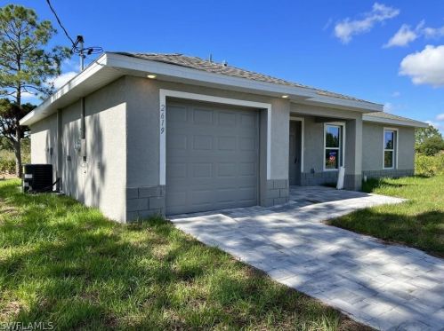 190 Verdun Ave, Lehigh Acres, FL 33974-0793