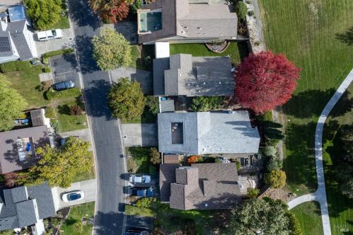 2316 Avenida De Las Brisas, Santa Rosa, CA 95405-8603