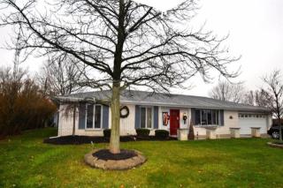 1374 Hillside Dr, Greenville, OH 45331-2729