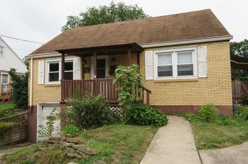 332 Augusta St, Pittsburgh, PA 15235-1106