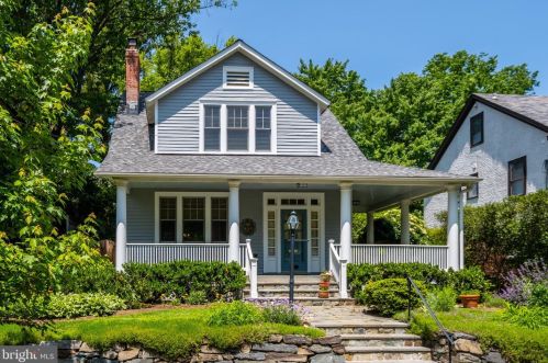 3727 Northampton St, Washington, DC 20015-2529