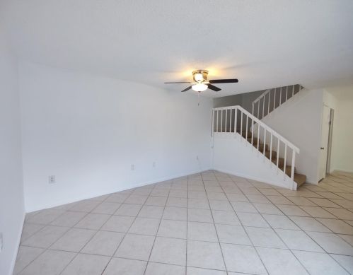 2502 25 Ln, West Palm Beach FL  33418-3572 exterior
