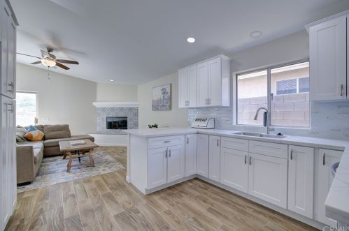 53140 Avenida Martinez, La Quinta CA  92253-5420 exterior