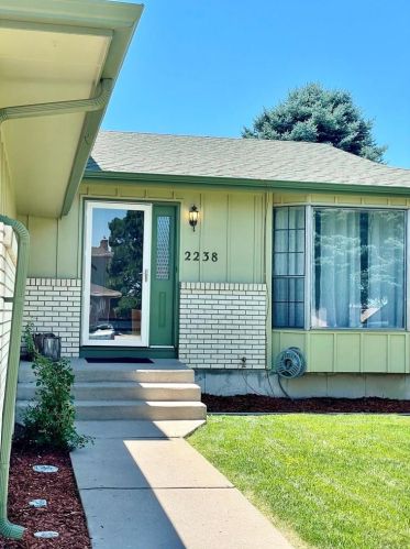 2238 Cartier Dr, Pueblo, CO 81005-2603