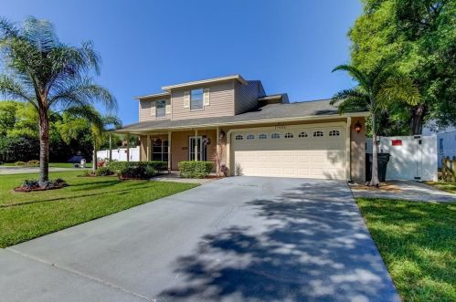 17606 Whistling Ln, Lutz FL  33549-5603 exterior