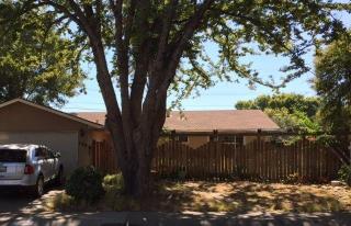 195 Ironwood St, Vacaville, CA 95688-2730