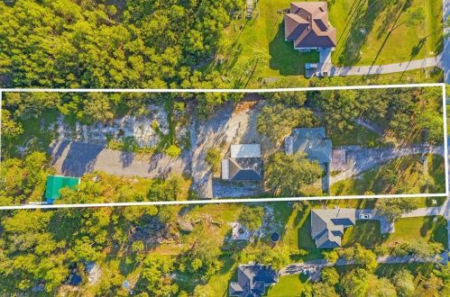 1761 24th Ave, Naples, FL 34120-5410