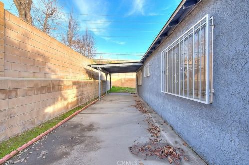 2379 Mountain Woods St, Colton CA  92324-4536 exterior