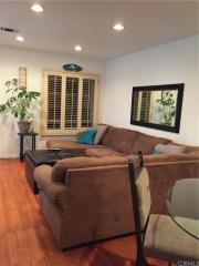 506 Alabama St, Huntington Beach CA  92648-4913 exterior