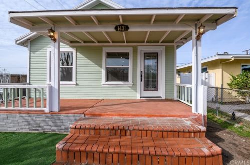 1431 Holly Ave, Colton CA  92324-2316 exterior