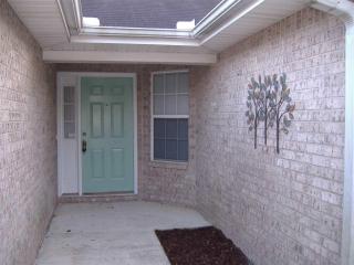 1333 Random Oaks Pl, Pensacola, FL 32514-3316