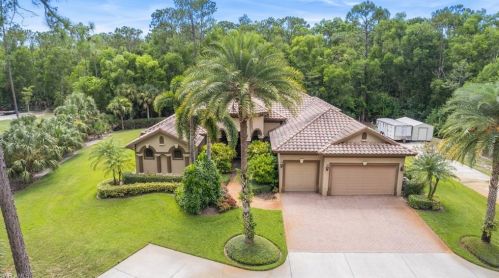 3111 60th St, Naples, FL 34116-7410