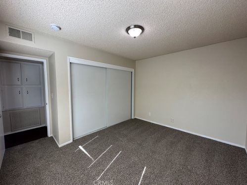 44840 Hanstead Ave, Lancaster CA  93535-2739 exterior