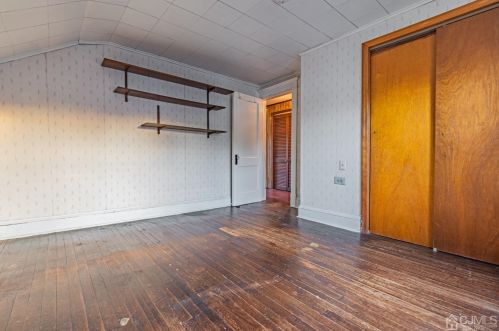 41 Ford Ave, Perth Amboy NJ  08863-1604 exterior