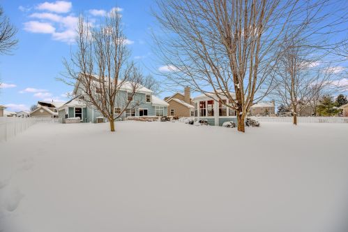 6820 107 Ave, Kenosha WI 53142-7864 exterior