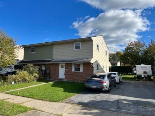 257 High St, Catasauqua, PA 18032-1426