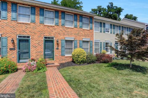 4128 Kittatinny Dr, Navy Sup Dpt, PA 17050-9136
