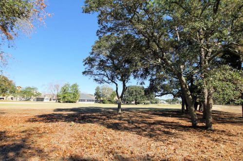 190 Country Club Rd, Shalimar FL  32579-1634 exterior