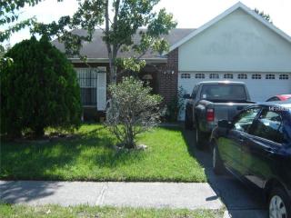 622 Oak Manor Cir, Orlando, FL 32825-6452