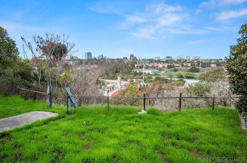 6675 Edmonton Ave, San Diego CA 92122-2518 exterior