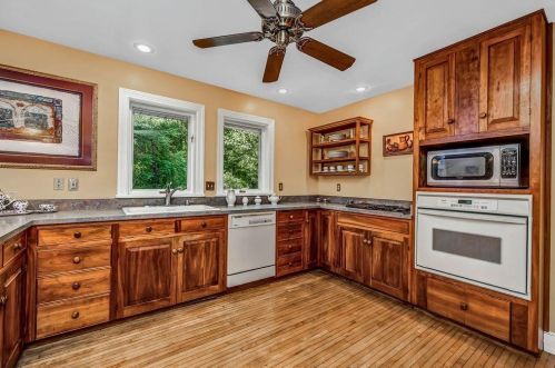 30 Hidden Creek Dr, Miami OH  45056-9747 exterior