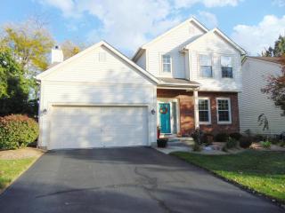 6495 Gossamer Ct, Westerville, OH 43081-8242
