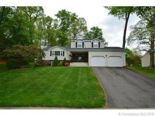 5 Uconn Ave, Glastonbury CT  06033-1366 exterior
