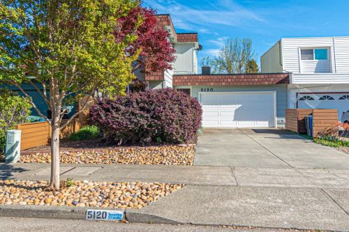 5120 Parkhurst Dr, Santa Rosa, CA 95409-3224