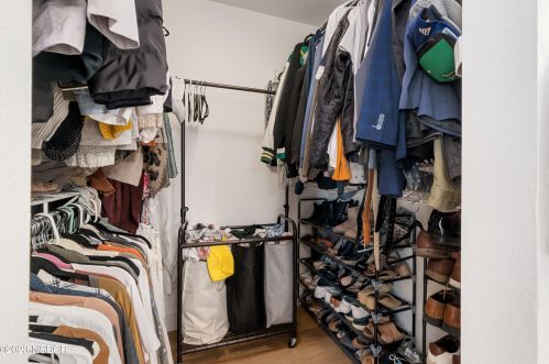 359 Wilson Dr, Santa Maria CA  93455-4764 exterior