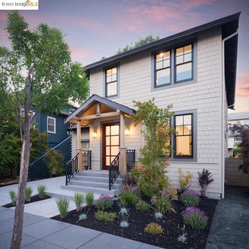 918 60th St, Oakland, CA 94608-1325