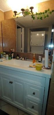 1562 Royal Green Cir, Fort Pierce FL  34952-4607 exterior