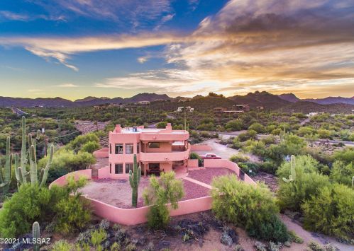 2620 Camino De Oeste, Tucson AZ 85746-9092 exterior