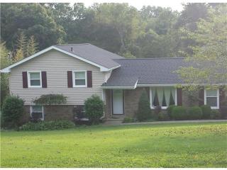 100 Nan Dr, Hendersonville, TN 37075-5316