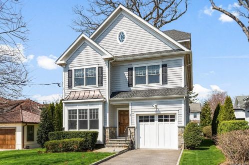 9 Hamilton Rd, Scarsdale, NY 10583-6441
