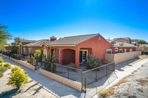 67849 Rio Vista Dr, Cathedral City CA  92234-8638 exterior