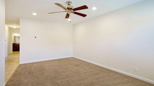 209 Prospect St, Ripon CA  95366-2018 exterior