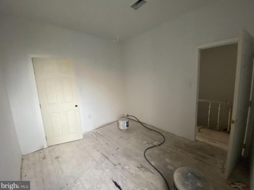 2406 29th St, Philadelphia PA  19132-3021 exterior