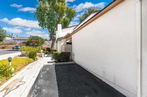 305 Mountain Ct, Brea, CA 92821-3437
