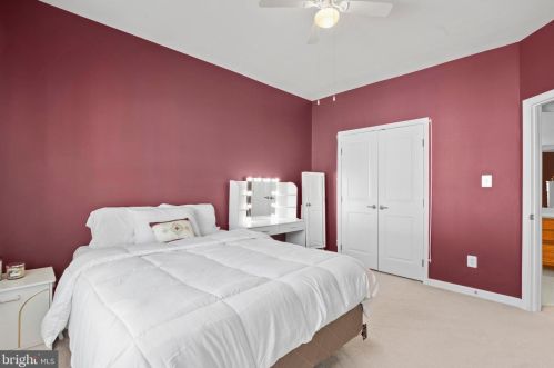 7366 Brunson Cir, Gainesville VA 20155 exterior