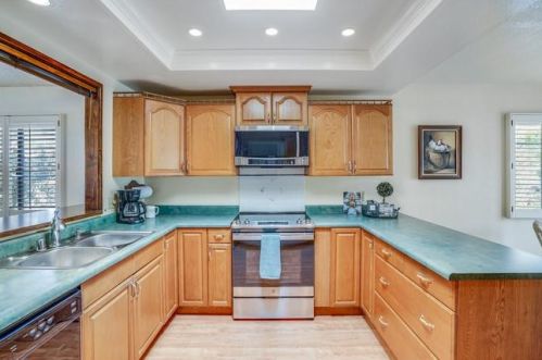 6201 Gerdts Dr, San Jose CA  95135-1418 exterior