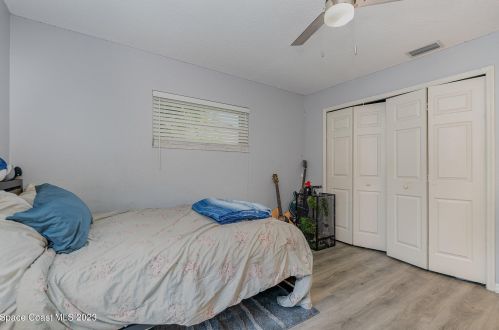 5090 Winchester Dr, Titusville FL  32780-6773 exterior
