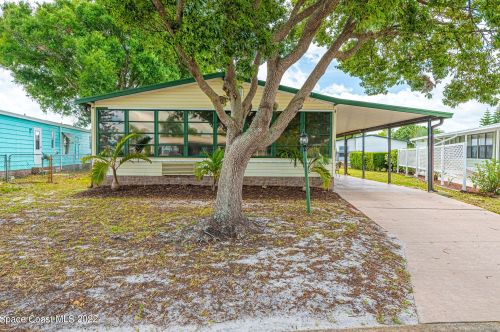 1122 Tequesta Dr, Sebastian, FL 32976-7041