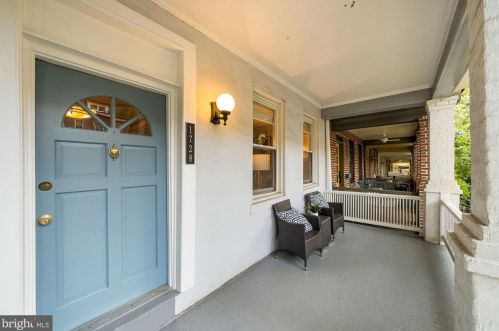 1728 Kenyon St, Washington, DC 20010-2617