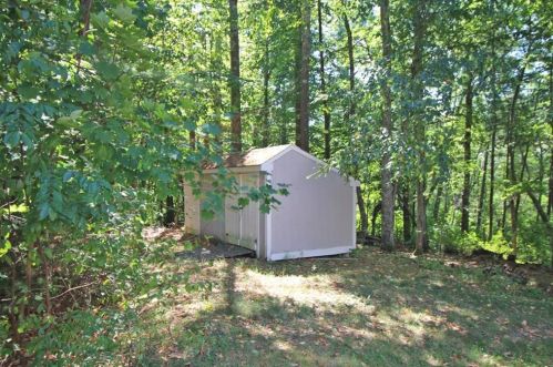 31 Corey Trl, Richmond RI  02898-1162 exterior