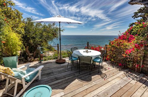 2215 Edgewater Way, Santa Barbara CA 93109-1923 exterior