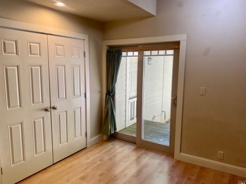 2414 Bear Pl, Willits CA  95490-9496 exterior