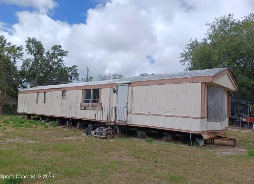 3221 Dedham St, Mims, FL 32754-5654